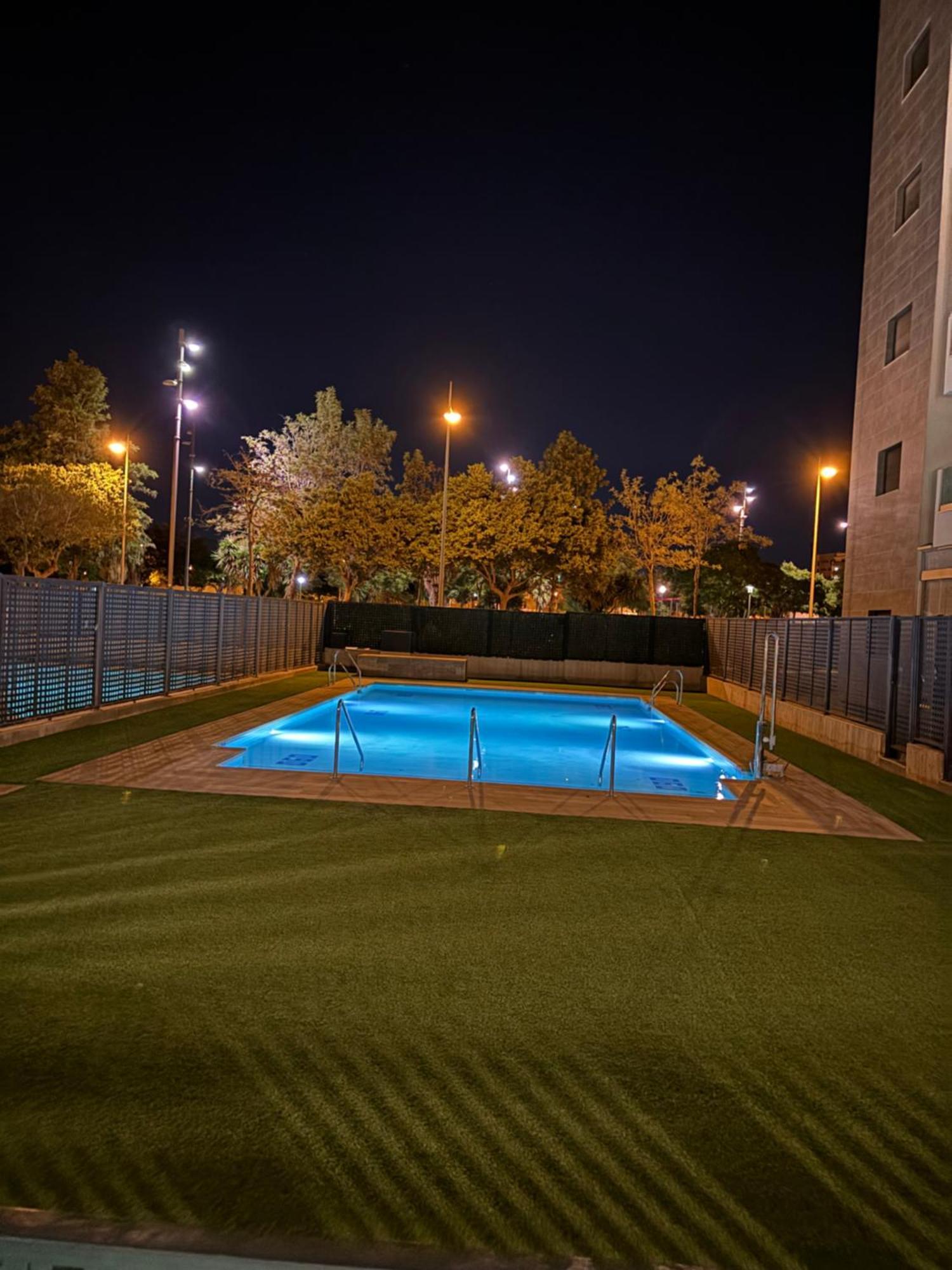 Vega Parque Ii Con Parking Privado, Piscina Y A 5 Minutos De La Playa Apartment Almería